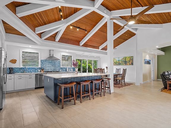 3rd image of 4465 Emmalani Dr