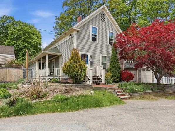 3 1/2 Orchard St, Amesbury, MA 01913