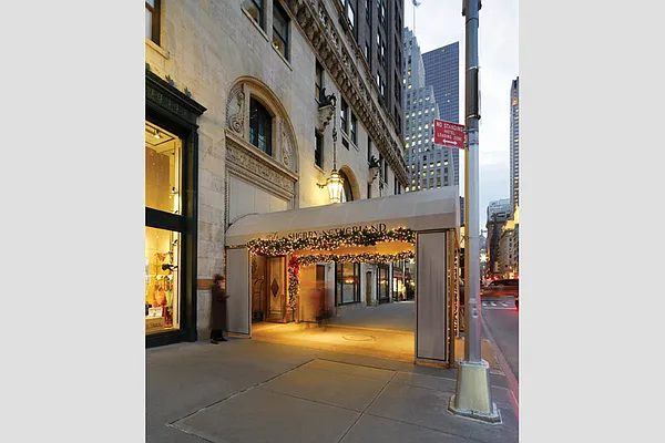 Sold by Stribling | media 7