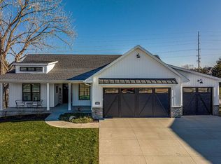 3412 Garden View Ct NE, Cedar Rapids, IA 52411