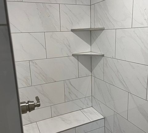 2nd image of 3890 Pinnacle Ln