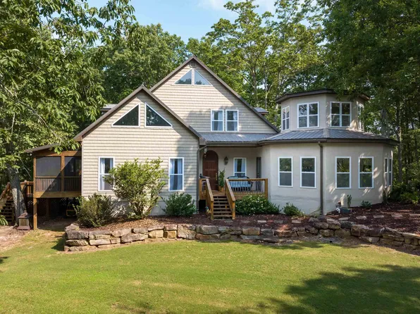 104 Bluebird Ln, Springville, AL 35146