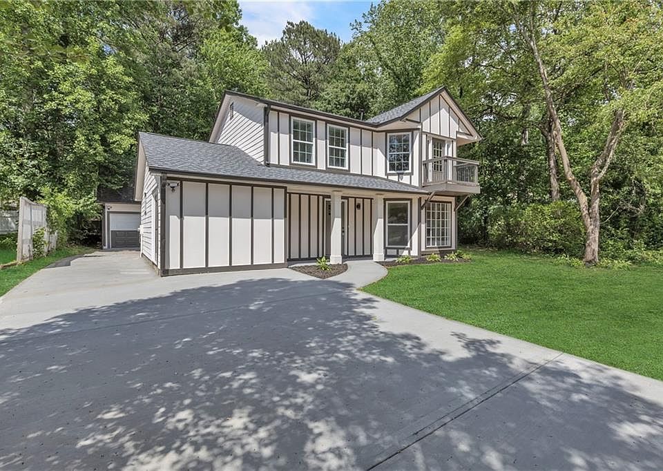 1st image of 4976 Jacksons Mill Dr NW