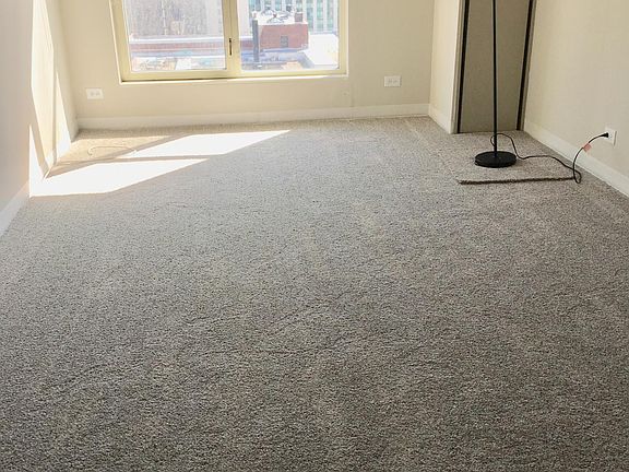 3rd image of 1212 Lasalle St #1301