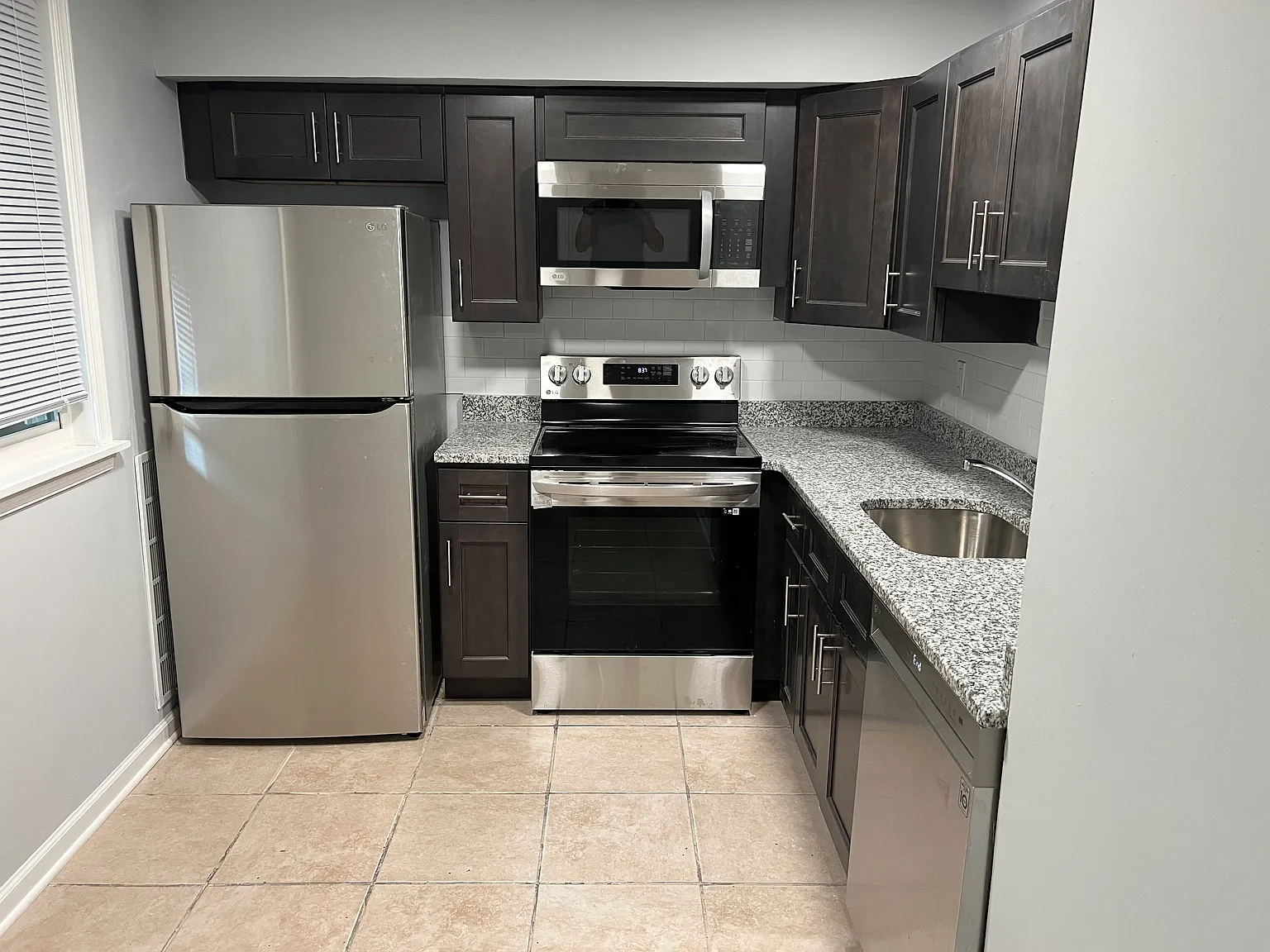 2310 Baynard Boulevard — Photo 2
