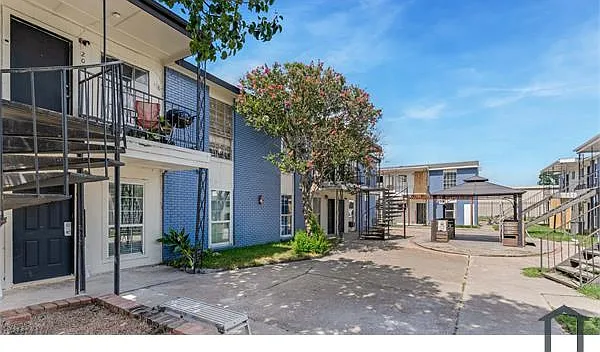 1 bed, 500 sqft, $1,150 — Photo 1
