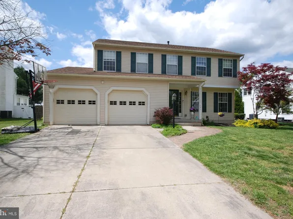 731 Henderson Rd, Lumberton, NJ 08048