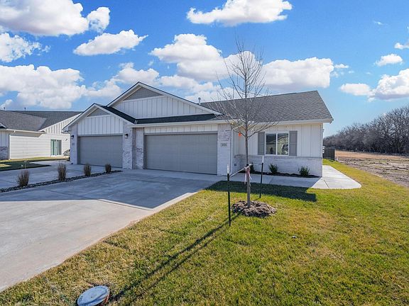 2nd image of 2121 W Elk Ridge Ave