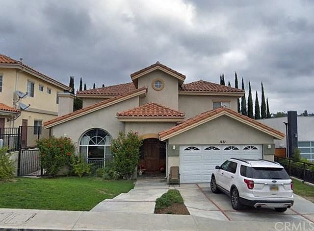 1st image of 1231 Valrose Ct