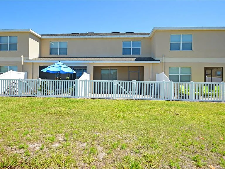 11925 Greengate Dr — Photo 46