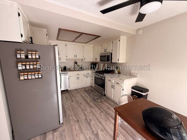 411 Canterbury Way