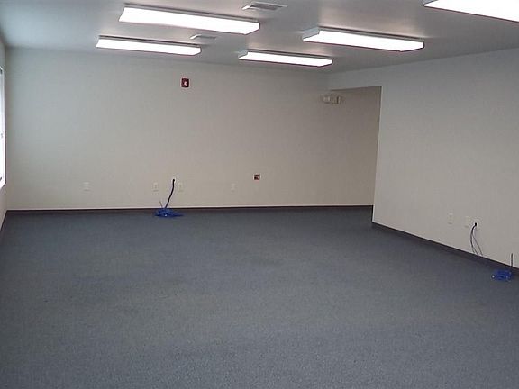 3rd image of 7014 Park Ave