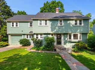 17 Hillside Ave, Winchester, MA 01890