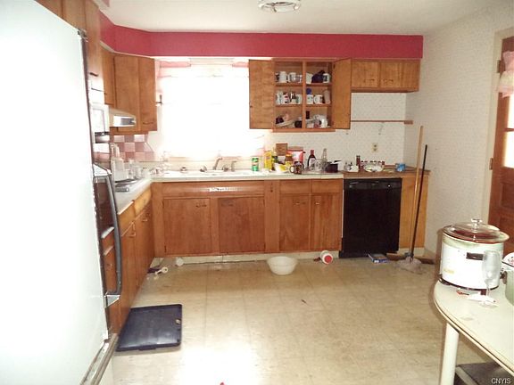2nd image of 108 Jewell Dr