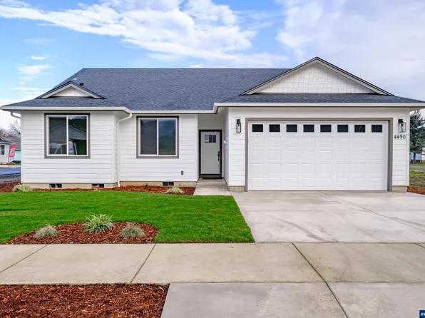 4450 Knotty Pine Ct, Sweet Home, OR 97386