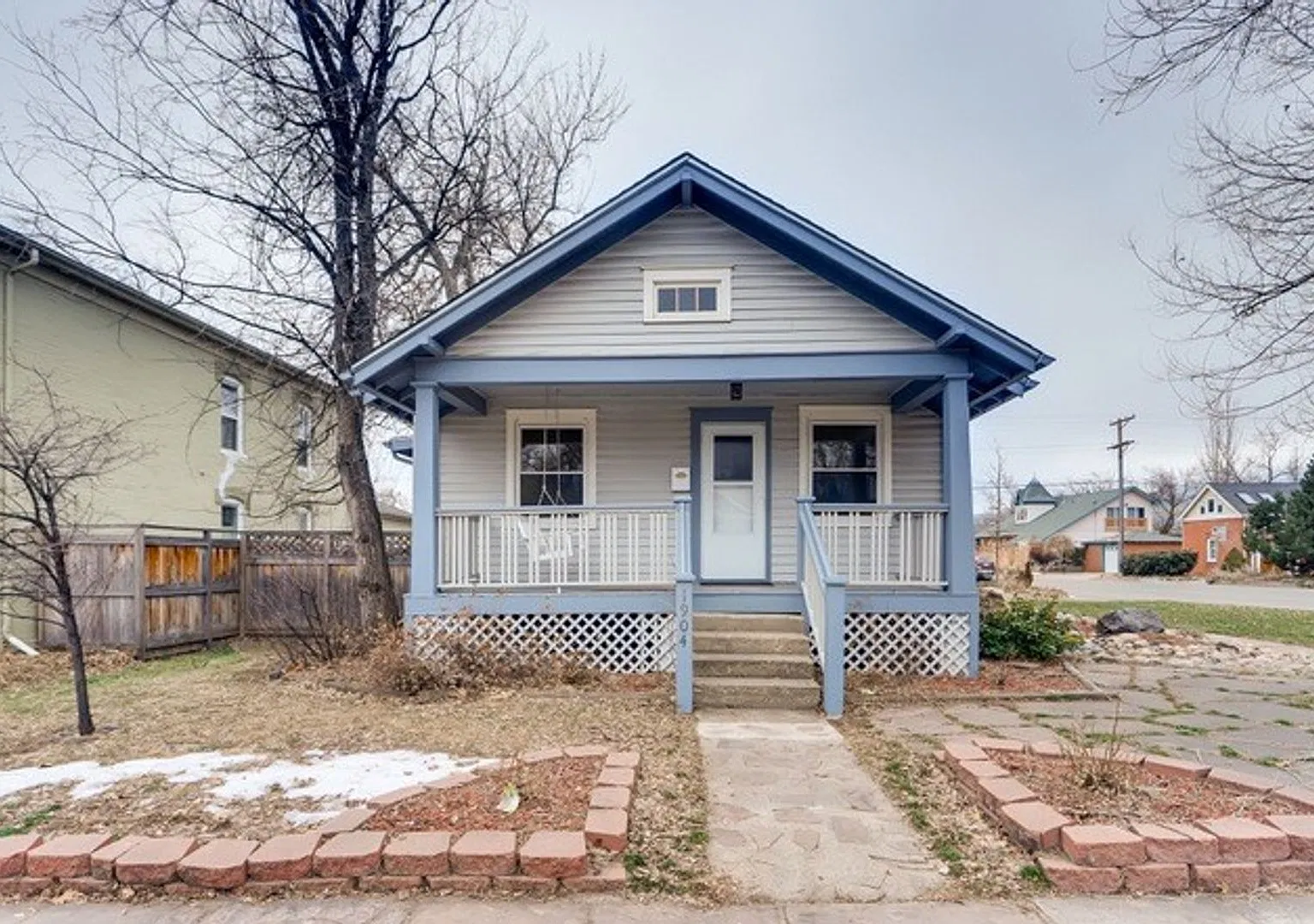 Pine Street House — Photo 2