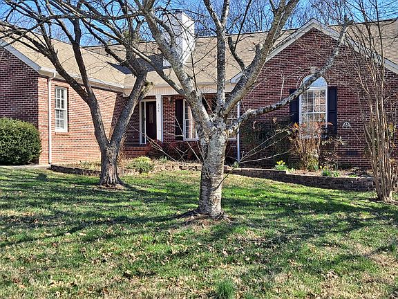 2nd image of 306 Rockwell Farm Ln