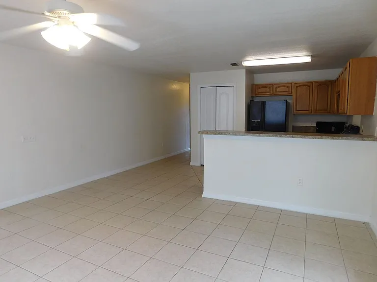 756 Camel Ct — Photo 7