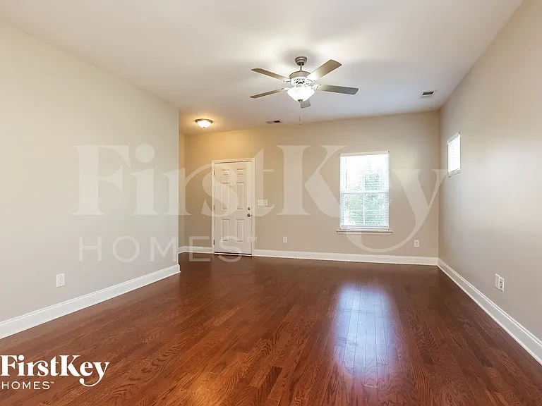 286 Telavera Dr — Photo 4