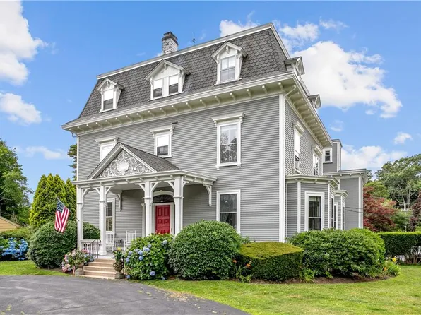 1 Red Cross Ave APT 7, Newport, RI 02840