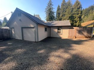 89740 Upper Johnson Creek Rd, Walterville, OR 97489