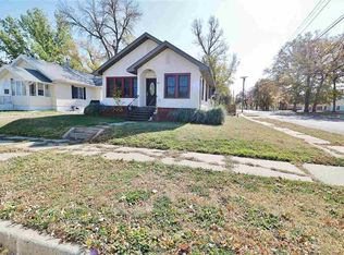 709 W Central Ave, Minot, ND 58701