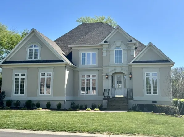 122 Stonebrook Ln, Hendersonville, TN 37075