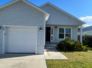 18 S Comares Ave, Saint Augustine, FL 32080