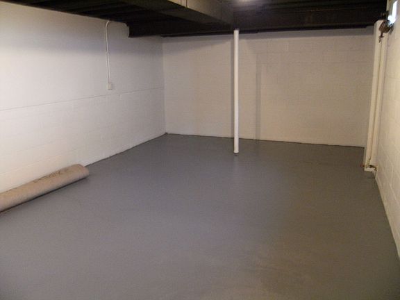 2nd image of 3026-3028 Menke Cir #3026