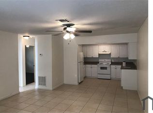 3871 Riverside Dr APT B, Coral Springs, FL 33065