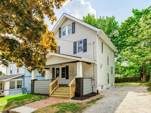 2164 11th St SW, Akron, OH 44314