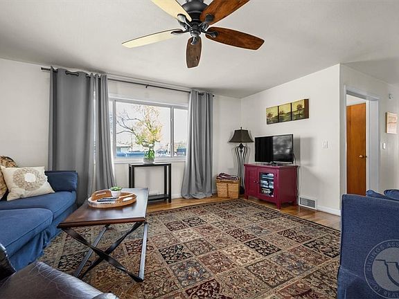 4th image of 1802 Alderson Ave