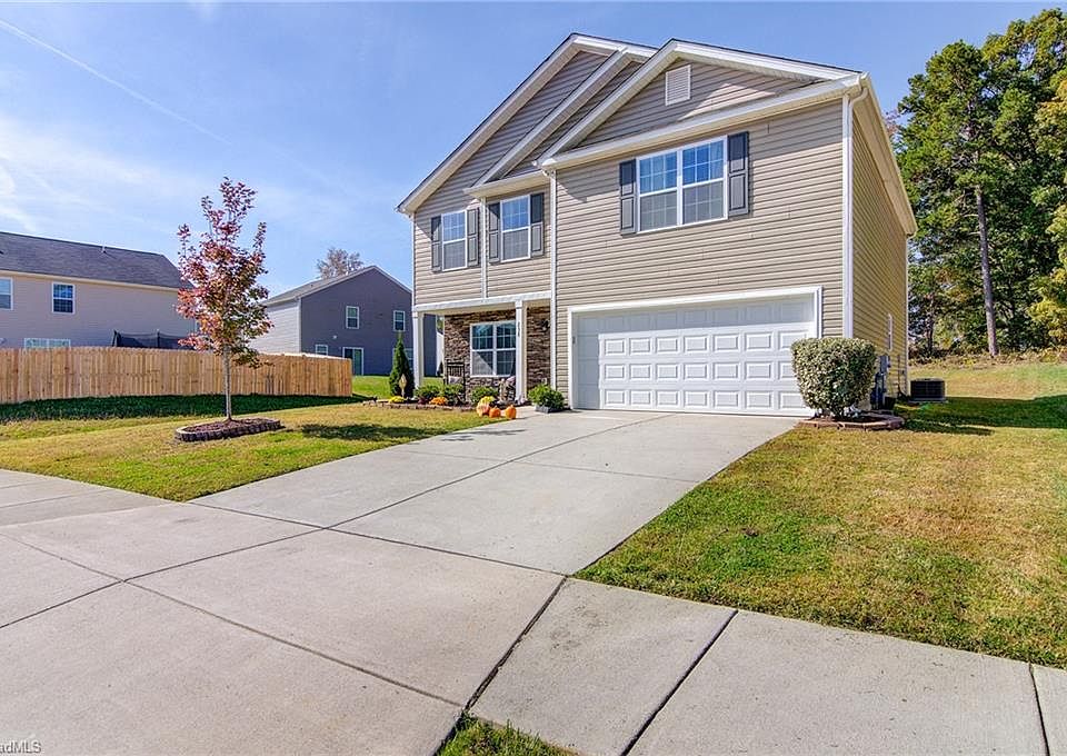 1st image of 238 Taylors Landing Ave