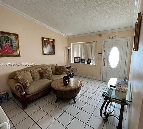 3rd image of 8831 NW 114th St