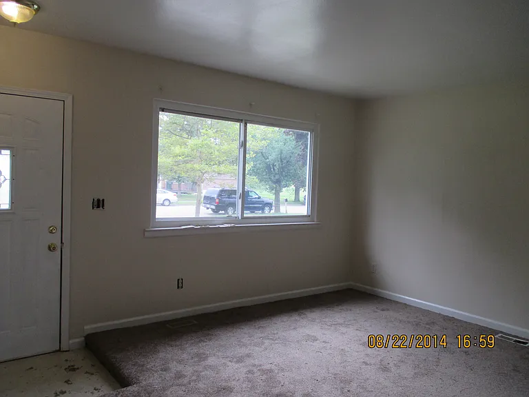 3413 Braeburn Dr — Photo 10
