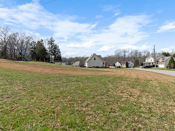 3rd image of 2284 Yeager Dr
