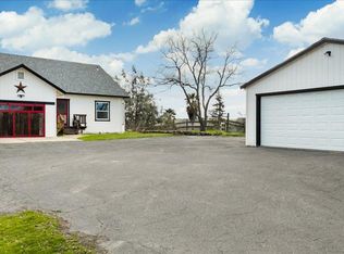12805 Lynde St, Knights Ferry, CA 95361