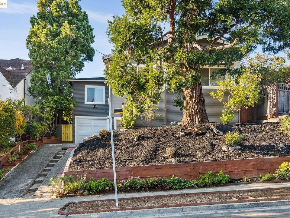 1st image of 3471 Morcom Ave
