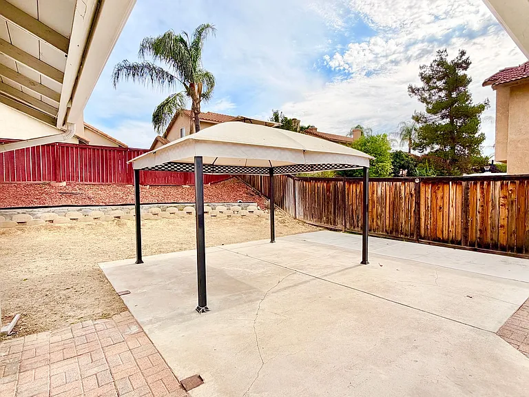 22678 Cervera Rd — Photo 13