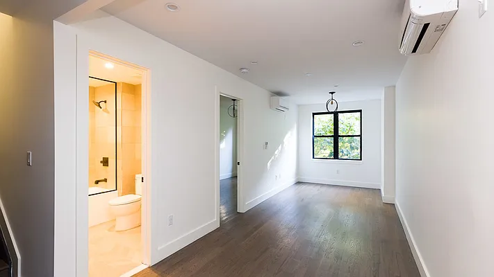 Rented by Dallien Realty Limited Liability Company | media 33