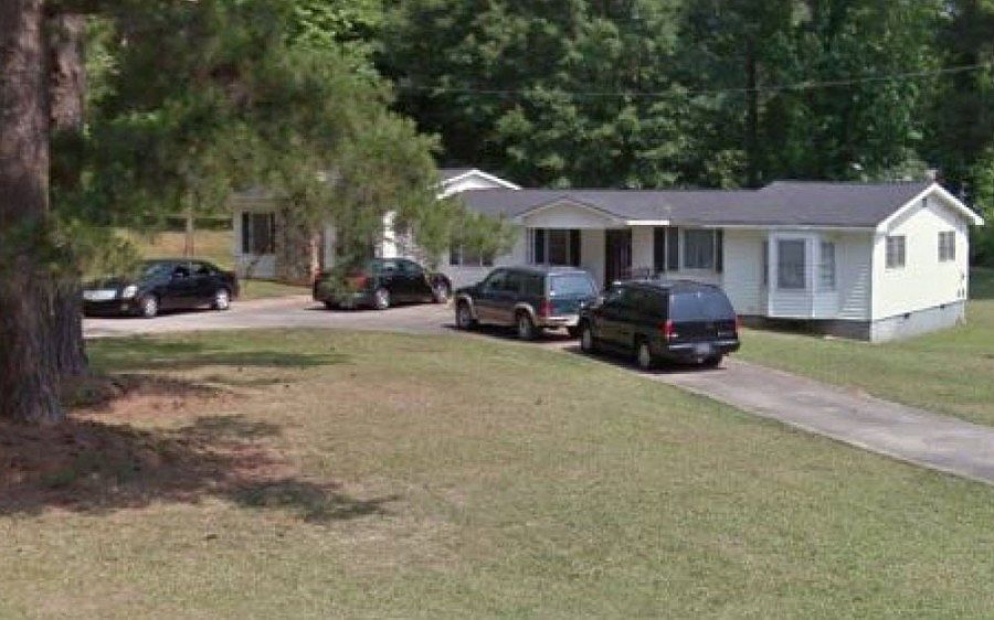 2nd image of 1164 Poplar Rd