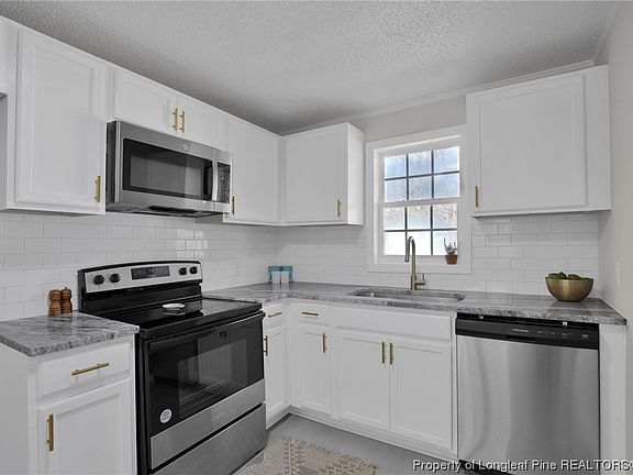 1012 Broadway St, Smithfield, NC 27577 | MLS #720261 | Zillow