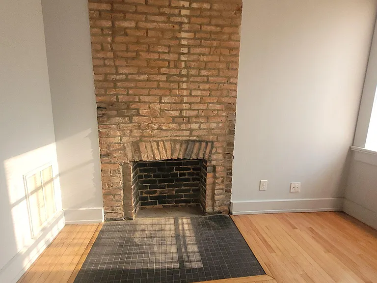 1669 Hamer St #1 — Photo 19