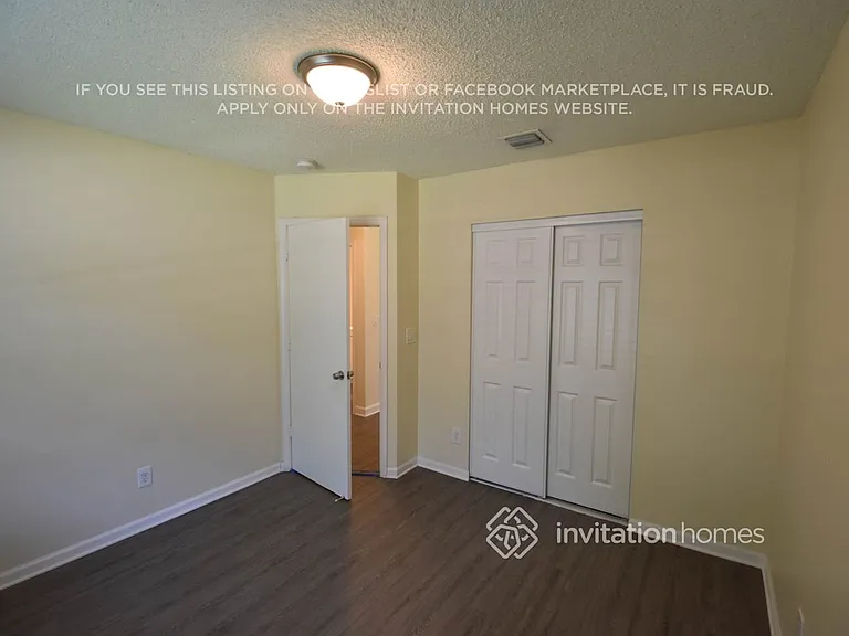 9419 SW 18th St — Photo 11