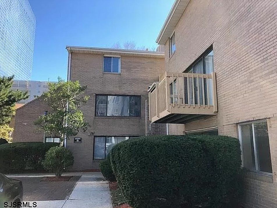 2nd image of 600 Pacific Ave #D103-4103