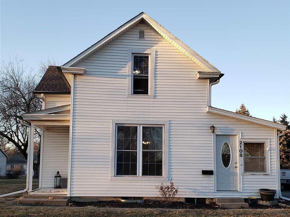 2108 Ella St Beatrice NE 68310 Zillow