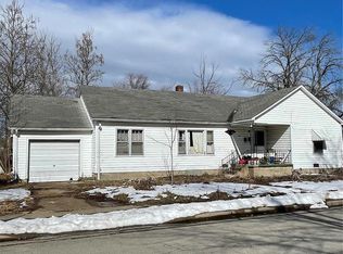 511 E Cherry Ave, Owensville, MO 65066