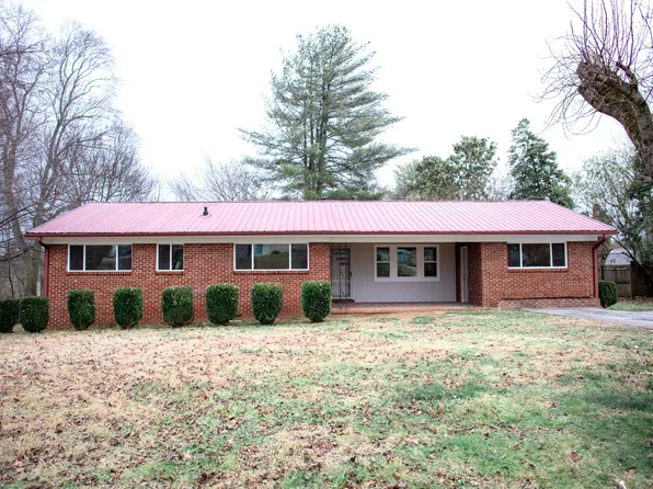 101 Lakeshore Dr, McMinnville, TN 37110