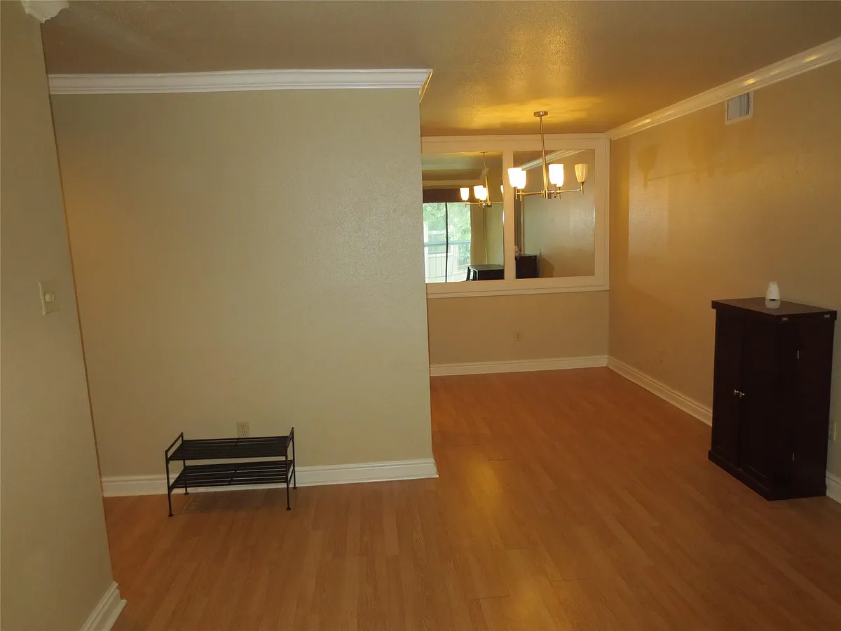 Building Photo - 7950 N Stadium Dr #244