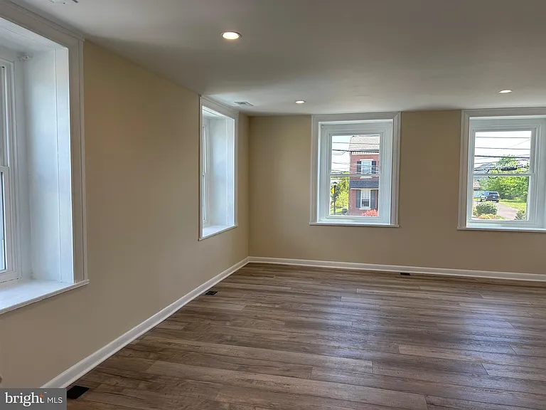 319 W Ridge Pike #200 — Photo 6